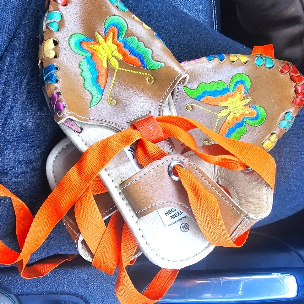 Original Leather Embroidered Artisanal toddler shoes.